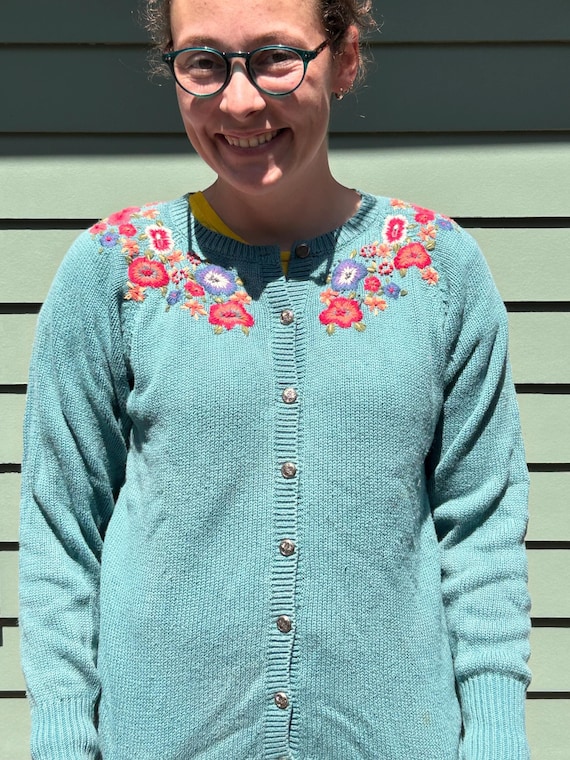 1980s Gap Cardigan Embroidered Cardigan Embroidered Floral Cardigan Gap Vintage Size XL 80s Gap Cardigan