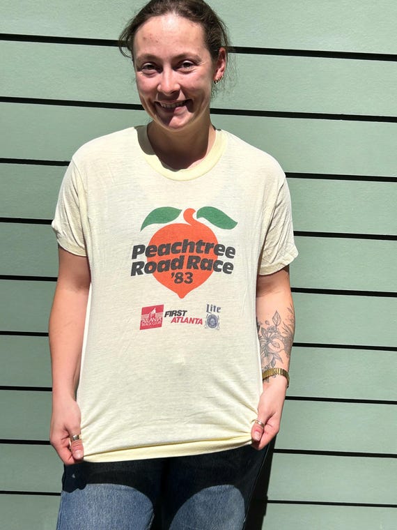 Vintage Peachtree Road Race Tshirt 1983 Size XL Official 1983 Peachtree Tshirt Official Race Shirt Atlanta Track Club Single Stitch