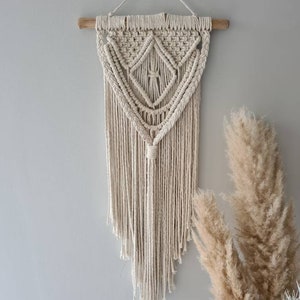 DIY macrame tutorial kit beginners Beth image 8