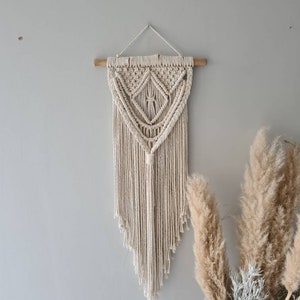 DIY macrame tutorial kit beginners Beth image 7