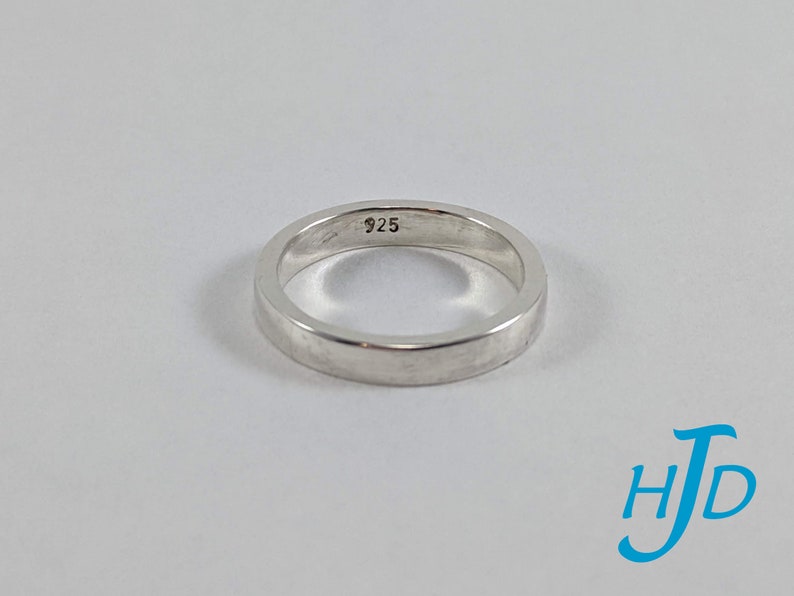 Size 5 Sterling Silver 3mm Wide 8-Gauge Crazy-8 Wedding Promise Marriage Ring Band