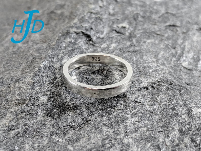 Size 5 Sterling Silver 3mm Wide 8-Gauge Crazy-8 Wedding Promise Marriage Ring Band