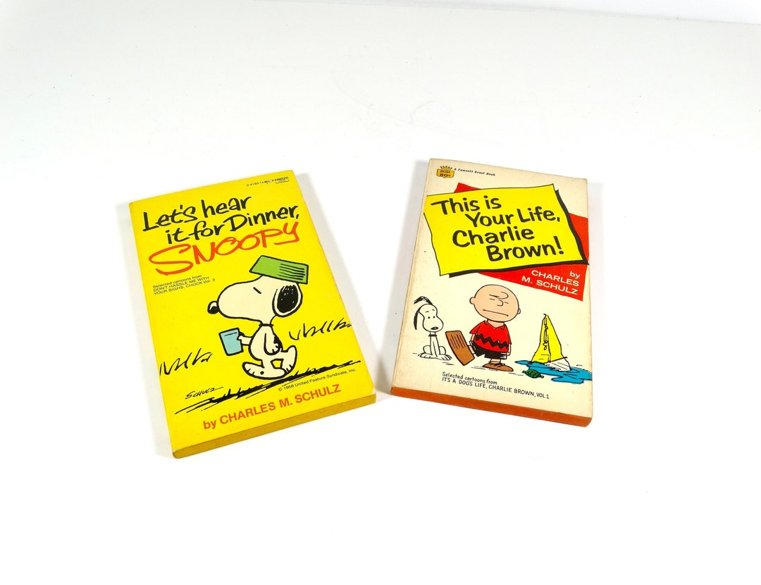 1970s Charlie Brown Paperbacks Set of 2 Classic 70s Peanuts Selected