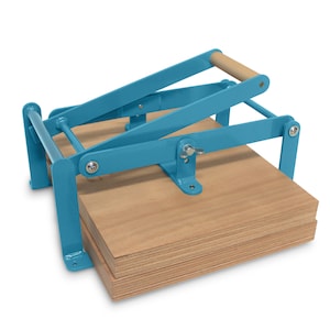 A3-size hand lino press, lino cut press, heavy duty, steel. Color: RAL 5018 turquoise
