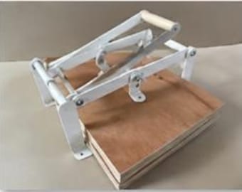 19 x 12,5 inch-size hand lino press, lino cut press, heavy duty, steel. Color: RAL 9010 white