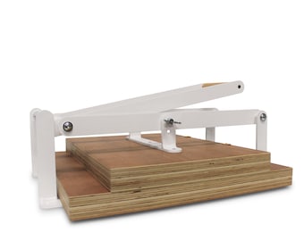 Extra wide A3 size hand lino press, lino cut press, heavy duty, steel. color: white RAL 9001