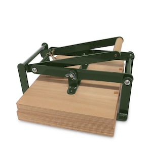 A3-size hand lino press, lino cut press, heavy duty, steel. Color: RAL 6020 green