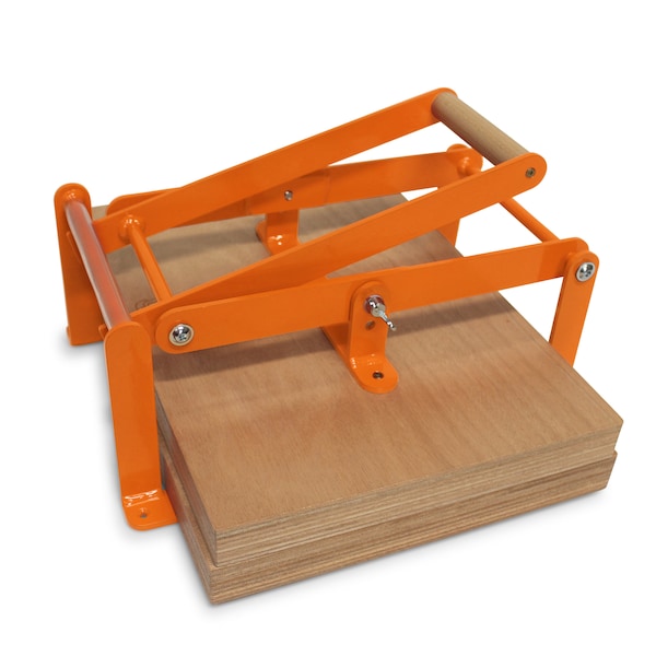 A3-size hand lino press, lino cut press, heavy duty, steel. Color: RAL 2004 orange