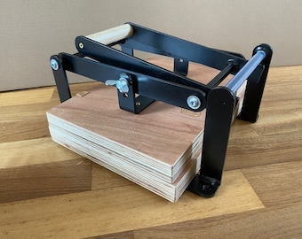 A4-size hand lino press, lino cut press, heavy duty, steel, US letter size, matt black powdercoated