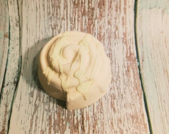 Cinnamon Bun Bath Bombs, Bath Bombs, Bath Fizzy, food bath bombs, cinnamon bath bombs, kids bath bombs