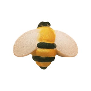 Honey bee bath bomb, bee bath bombs, vegan bath bombs, natural bath bombs, bath bombs, bath fizzy, bath fizz, handmade bath bombs