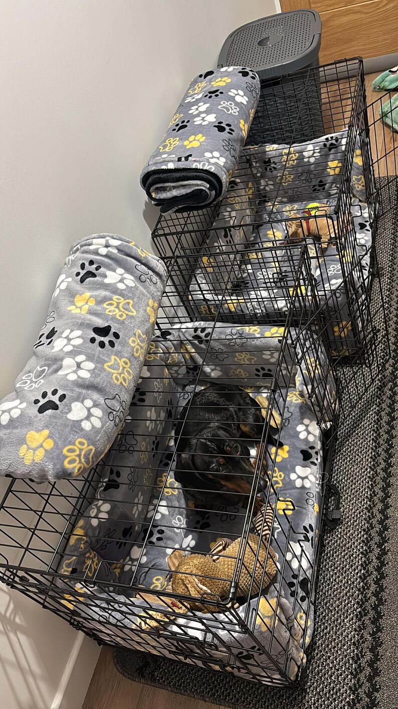 Dog Crate Bumper Bedding Set, Cozy Fleece Pad, Bumper and Blanket immagine 2