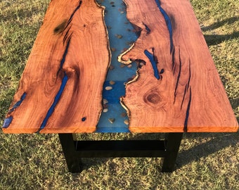 Mesquite River Dining Table W/ River Rocks