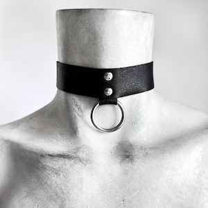 Wide Black Choker With Silver O-Ring - 1&quot; Vegan Leather Collar Necklace - Unisex Punk Black Choker Collar - Goth Faux Leather Day Collar