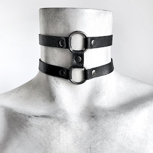Two Band Black Vegan Leather Choker With Gunmetal O-Rings - Faux Leather Punk Collar Necklace - Unisex Goth Strap Cage Neck Harness Collar