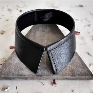Wide Black Faux Leather Shirt Collar Necklace - Unisex Detached Black Vegan Leather Choker - Goth Pointy Collar Choker - Minimalist Jewelry