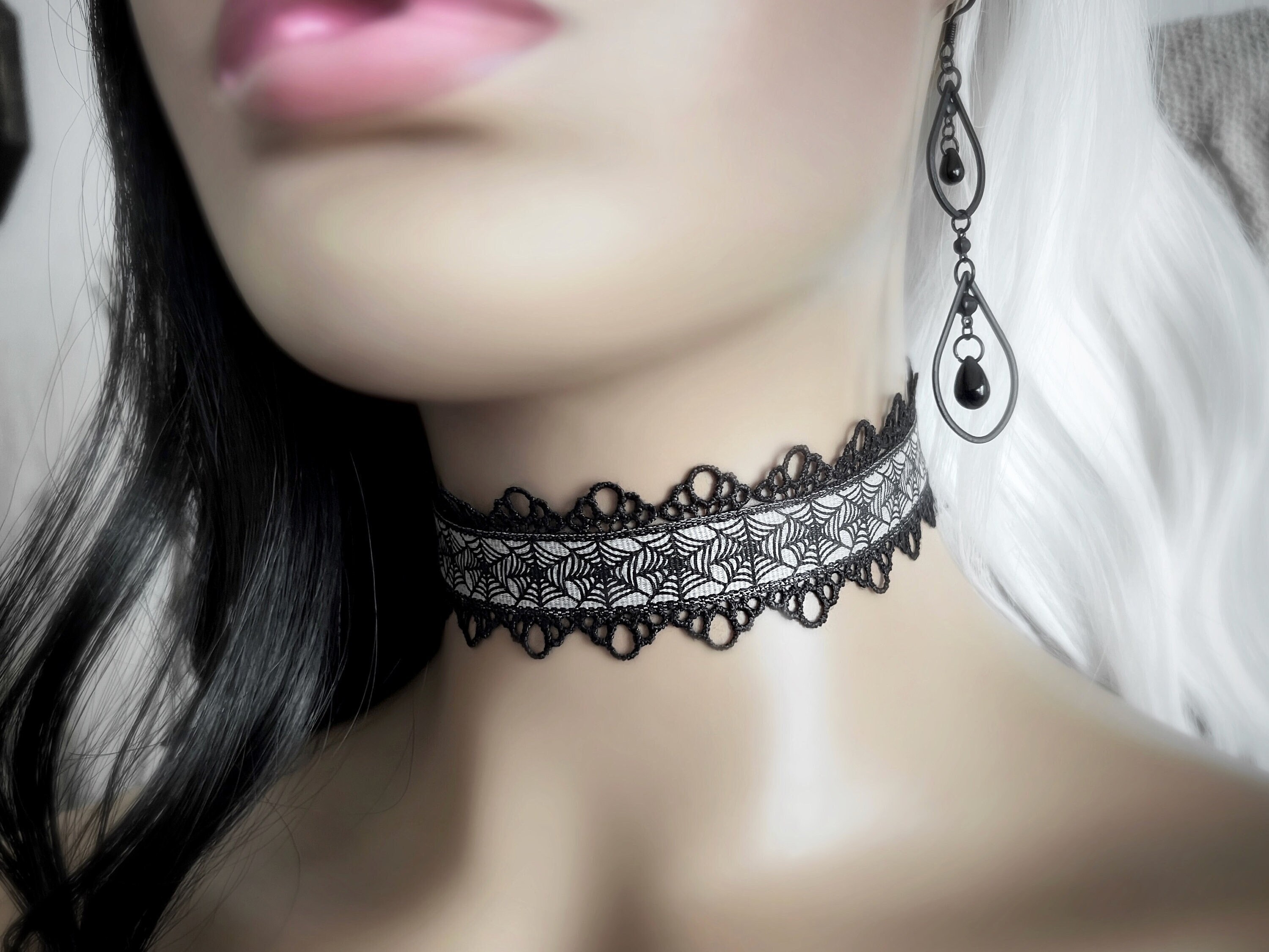 Gothic lace best sale choker