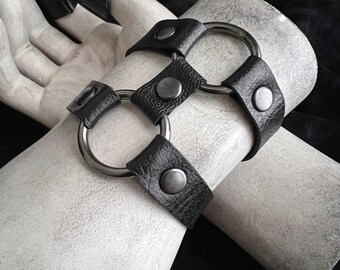 アクセサリー Dsquared2 Tactical Ring Leather Arm Band il_340x270.4874511642_apov.jpg