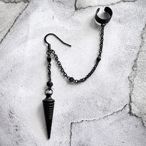 Pendulum - Single Long Black Spike Chain Earring With Non-pierced Helix Cuff - Drop Geometric Earring - Asymmetrical Black Goth Punk Jewelry
