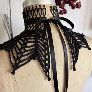 Nephila Spiderweb Lace Crochet Collar - Wide Black Gothic Victorian ...