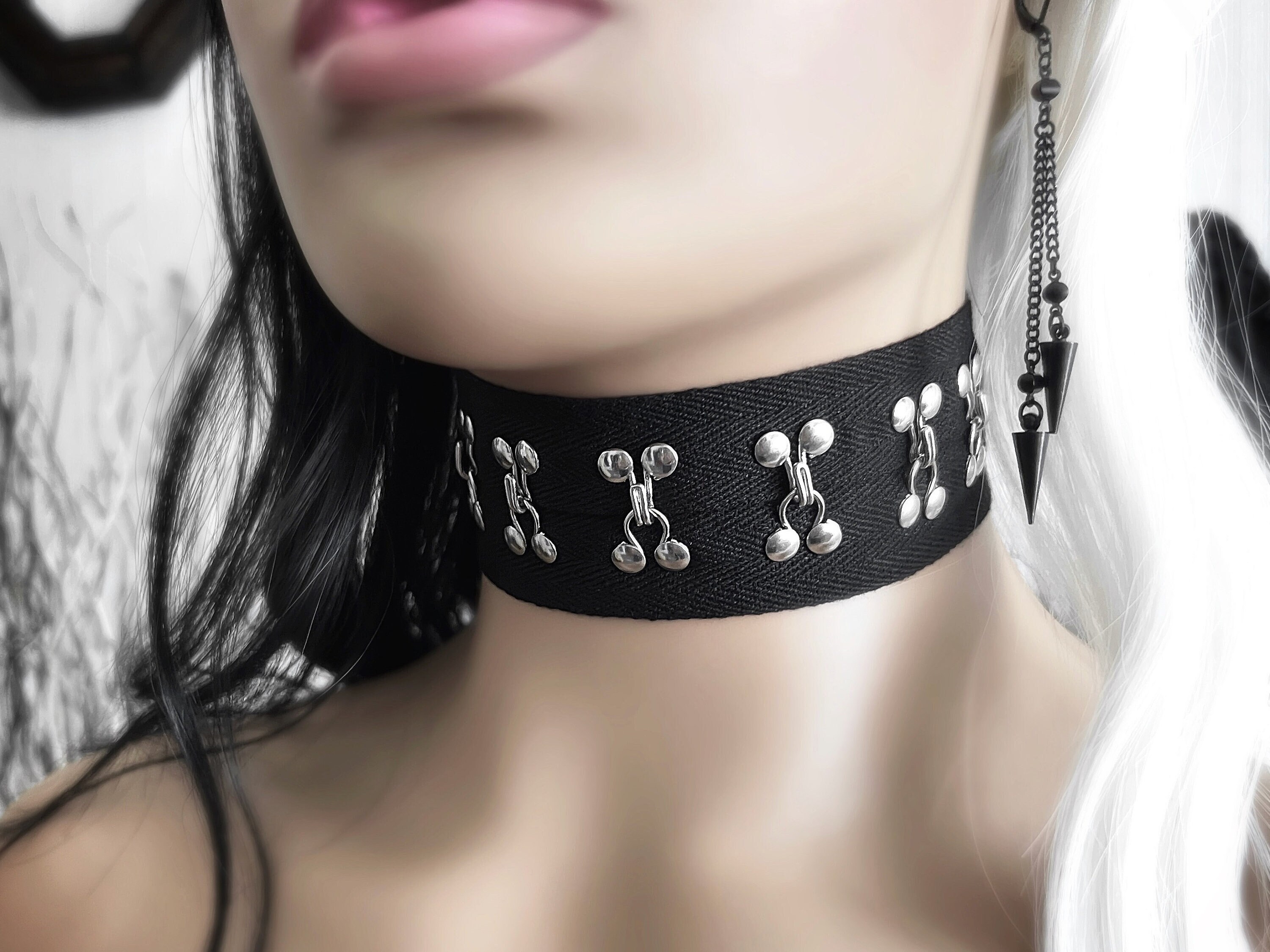 Chunky Black Choker With Large Silver Hook & Eyes - Extra