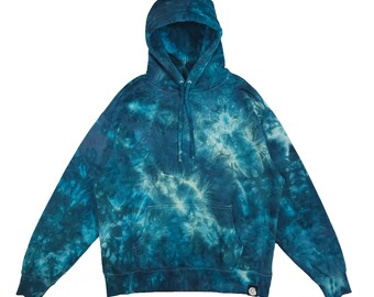 Sudadera con capucha hecha a mano en azul eléctrico con estampado tie-dye