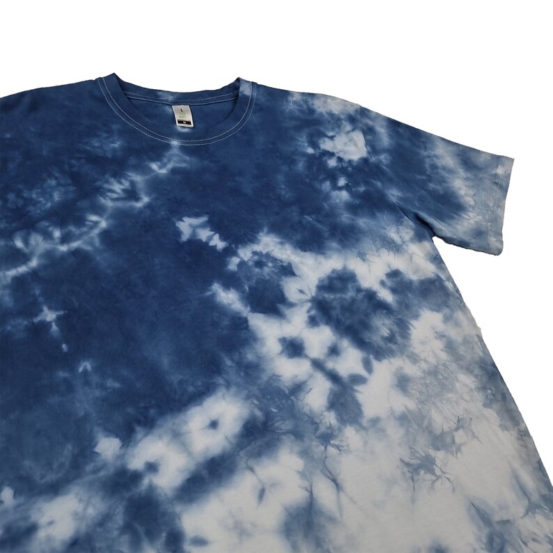 T-shirt DOPE Indigo Tie Dye - Couleur Indigo, Style Décontracté, Neuf Avec étiquettes