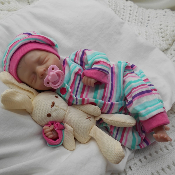 Adorable bébé Reborn Salia   , mini bébé Reborn , taille préma , mini poupée , réaliste , thérapeutique , poupée lourde , lestée