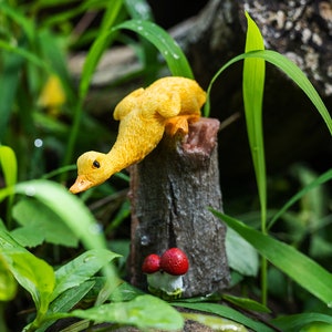 Miniature Small Duck Stand on Stump Animal Figurines Fairy Garden Supplies Terrarium Accessories DIY Miniature Garden