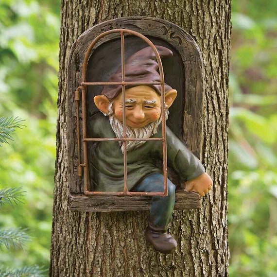Autobehang Zubehör, Swing Smiling Little Tree Man, Germany