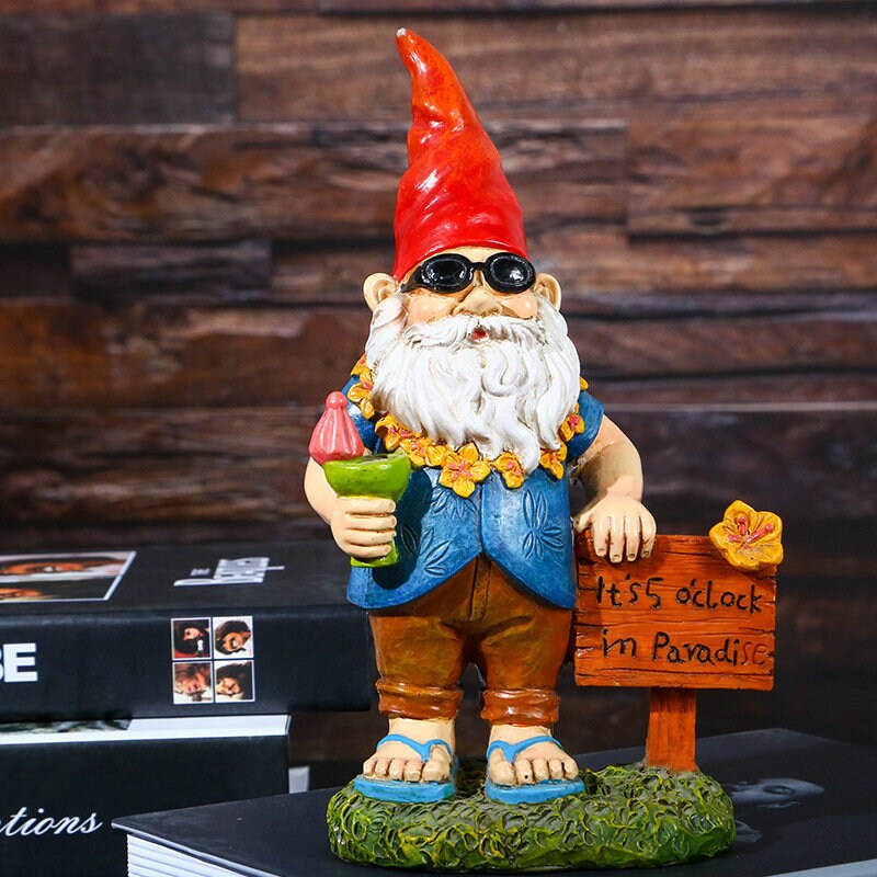 dwarf figurines