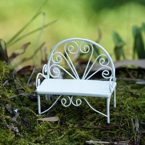 Fairy Miniature Small White Double Chair Figurines Fairy Garden Supplies Terrarium Accessories DIY Miniature Garden