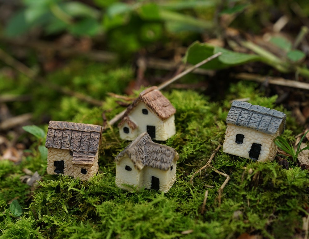 Miniature Fairy Tiny White House With Steps Fairy Garden Supplies & Accessories Terrarium Figurines