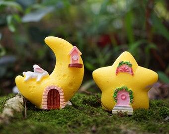 2pcs Moon and Star House Fairy Garden Supplies Set of 2  Miniature Tiny Fairytale House  Terrarium DIY Accessories