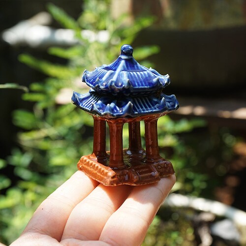 7CM Miniature Small Double-deck Pavilion  Figure Fairy Garden Supplies Terrarium / Aquarrium Accessories