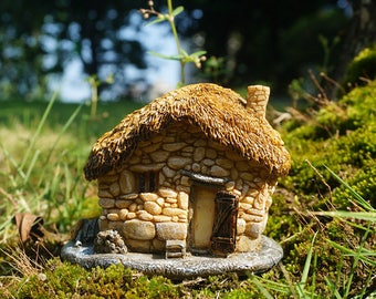 Fairy Garden Miniature Small Thatched Cottage Terrarium DIY Accessories