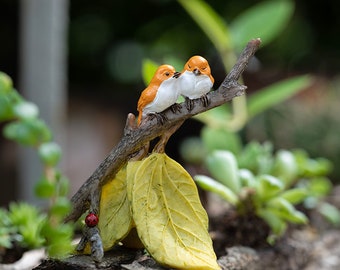 Miniature Small Two Birds Sit Branch , Figurines Fairy Garden Supplies Terrarium Accessories DIY Miniature Garden