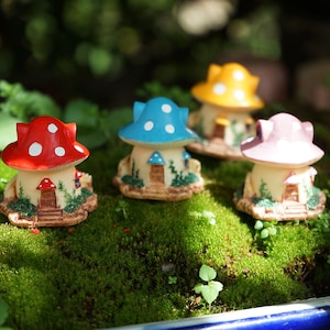 4CM Miniature  Fairy Tiny Mushroom Houses Multiple Colors Fairy Garden Supplies Terrarium Accessories