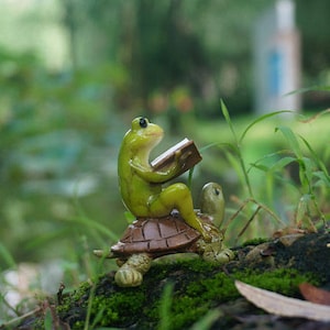 SALE Miniature Tiny Frog Reading Book on Tortoise,Fairy Garden Supplies DIY Terrarium Accessories Animal Figurine image 2