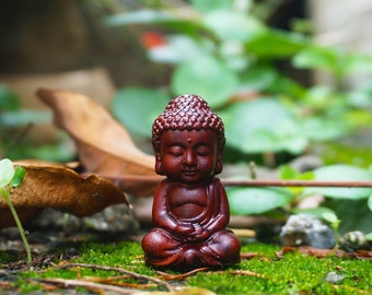 Miniature Buddha Figure , Red Wood Buddha , Small Monk Figurines Fairy Garden Supplies Terrarium Accessories