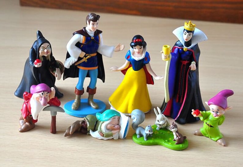 8PCS New Disney Snow White and the Seven Dwarfs figures set