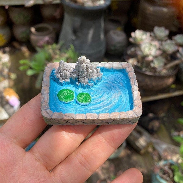 Miniature Tiny Rectangle Pool with Rockery Figure Fairy Garden Supplies Terrarium Accessories