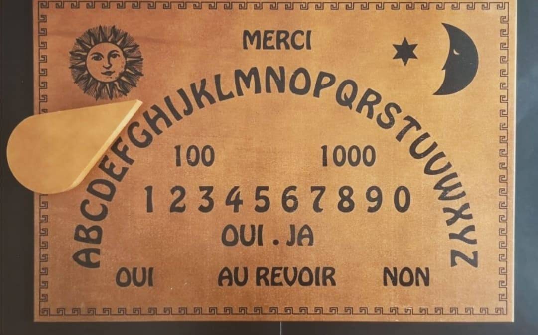 Planche Ouija