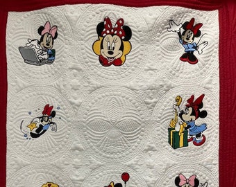 Minnie Mouse Quilt, Heirloom Quilt, Gepersonaliseerde Quilt, Geborduurde Minnie Mouse Quilt, Geborduurde Quilt, Baby Shower Gift, Baby Quilt