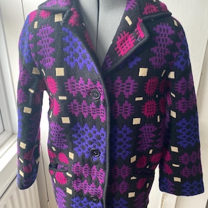 Vintage welsh wool tapestry purple pink white portcullis print pea coat size 10  UK