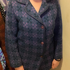 Vintage welsh wool tapestry jacket coat purple blue grey geometric size 14 16 mid length buttons 60s pockets