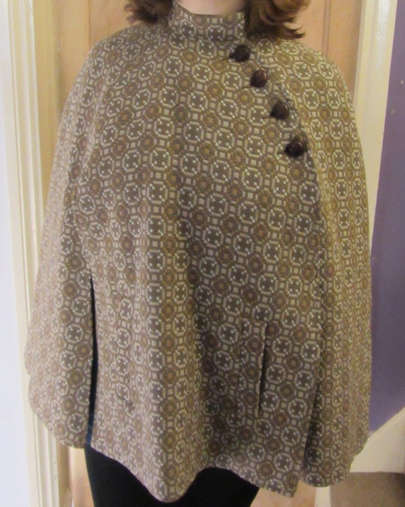 Vintage welsh wool tapestry cape brown beige light