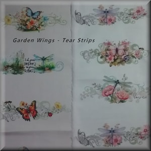 Op de afbeelding: Een witte stof met scheurstroken met een bloemen- en libellenontwerp. De stof heeft de tekst "Garden Wings - Tear Strips" en "Do your dreams have wings?" erop gedrukt.