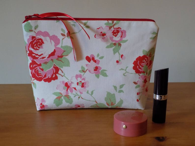 /'Field Rose/' Cath Kidston Fabric Handmade Double Zip Coin Purse// Make up