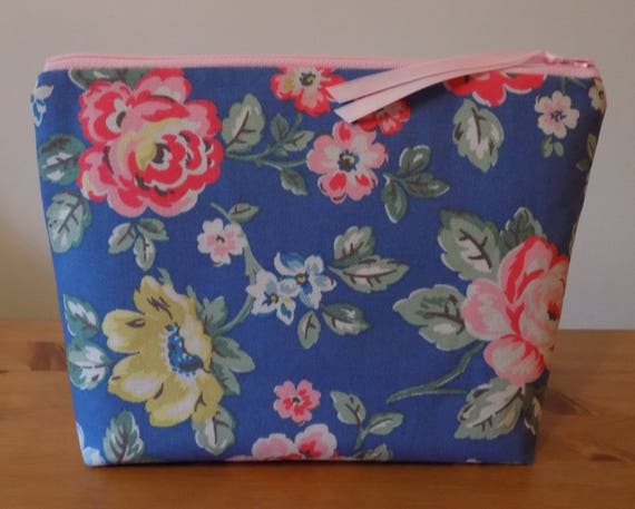 hanging wash bag cath kidston